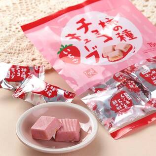 柿の種チョコキューブ　いちご　75g