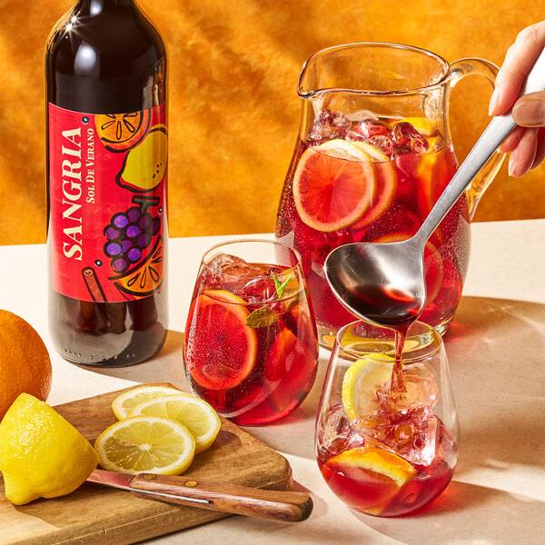 【お酒】ソル・デ・ベラーノ　サングリア（赤）