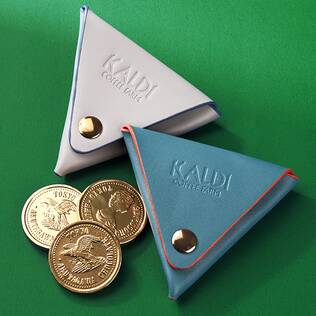 三角コインケース（チョコレート入り）　1個