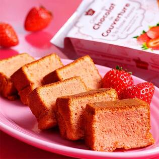 クーベルチュールチョコレートあまおういちごケーキ　1本【賞味期限：2025/4/16】
