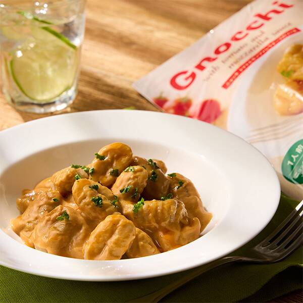 ニョッキ　トマトとモッツァレラチーズのソース　170g