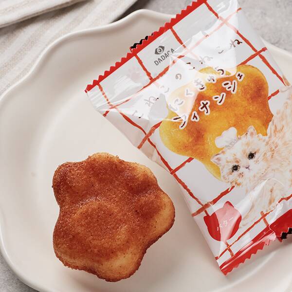 オンラインストア限定　ダダカ　こねこのこねこね　にくきゅうフィナンシェ　バター　1個