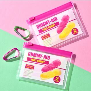 オンラインストア限定　グミエイド　カラビナ付きカードケース　16g