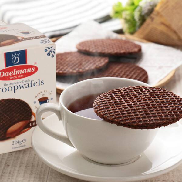 ダールマンズ　キャラメルチョコワッフル　キューブボックス　224g