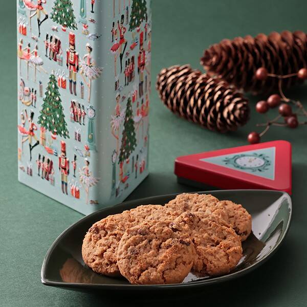 グランマワイルズ　ビスケットアソート（ナッツクラッカートライアングルティン）　150g【クリスマス】