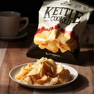 ウッドランドクリスプ　ケトルチップス　ブラックペッパー　70g