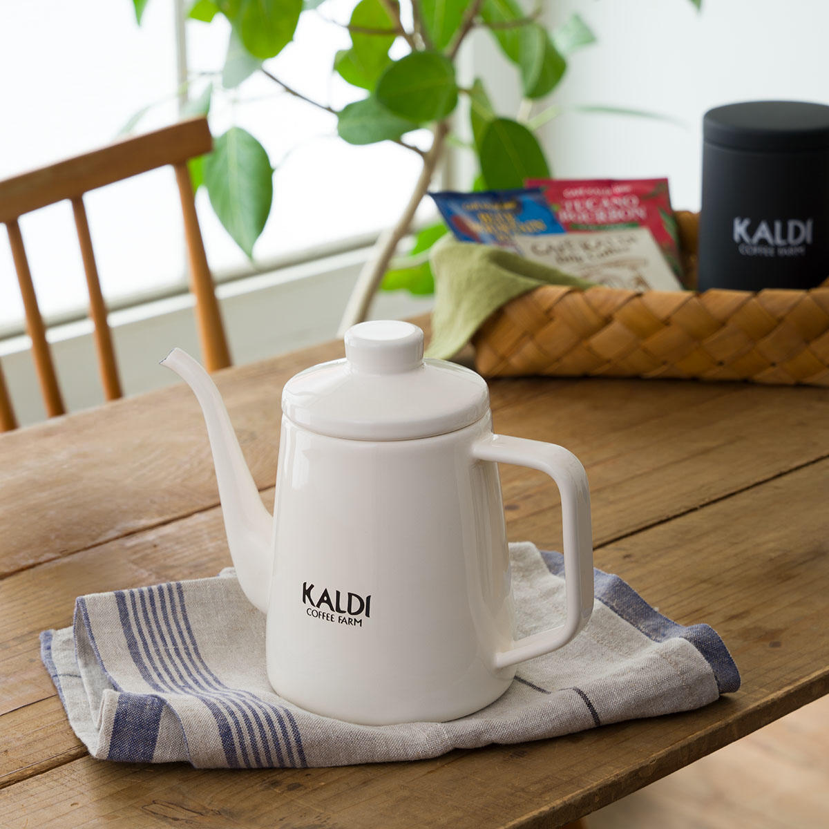 KETTLE_TOP.JPG