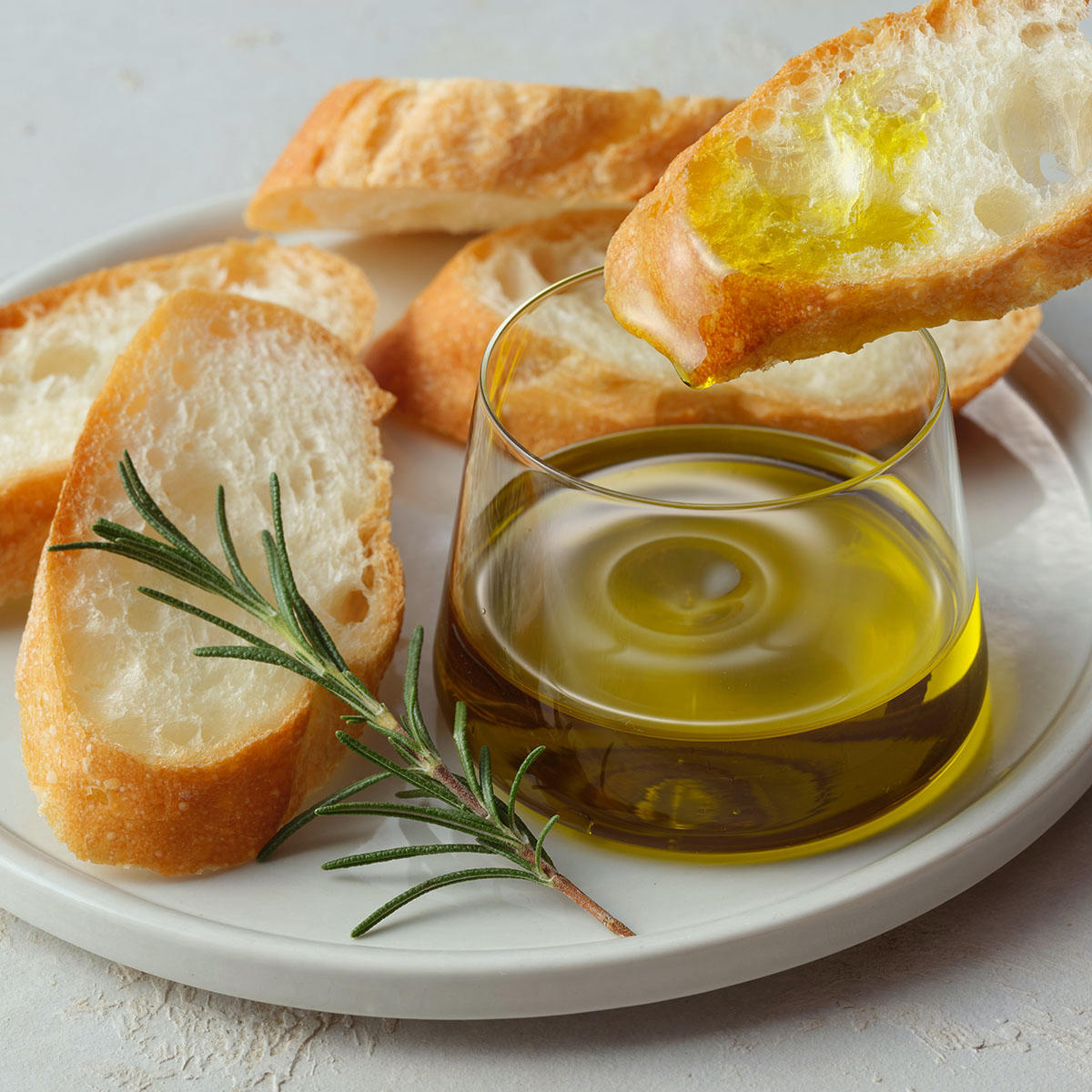 オッギュ ＥＸＶオリーブオイル（トリュフ）中身イメージ