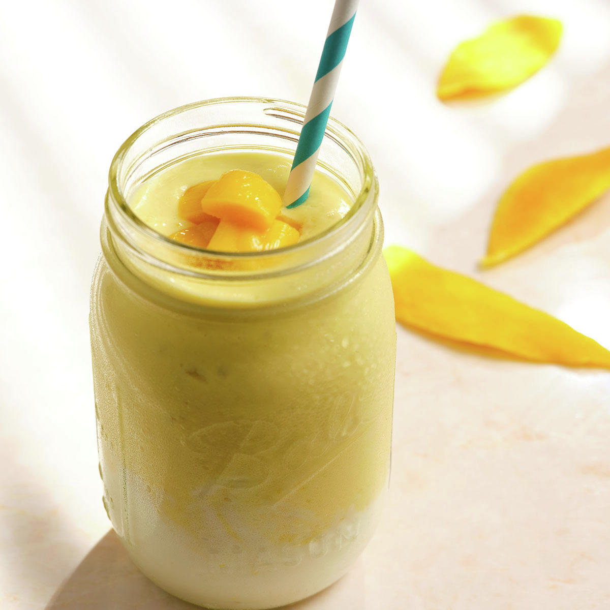 マンゴーヨーグルトスムージー